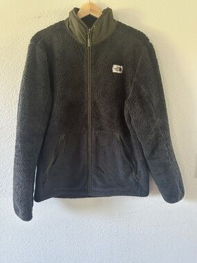 The North Face Charcoal Gray Sherpa Fleece Full-Zip Jacket
